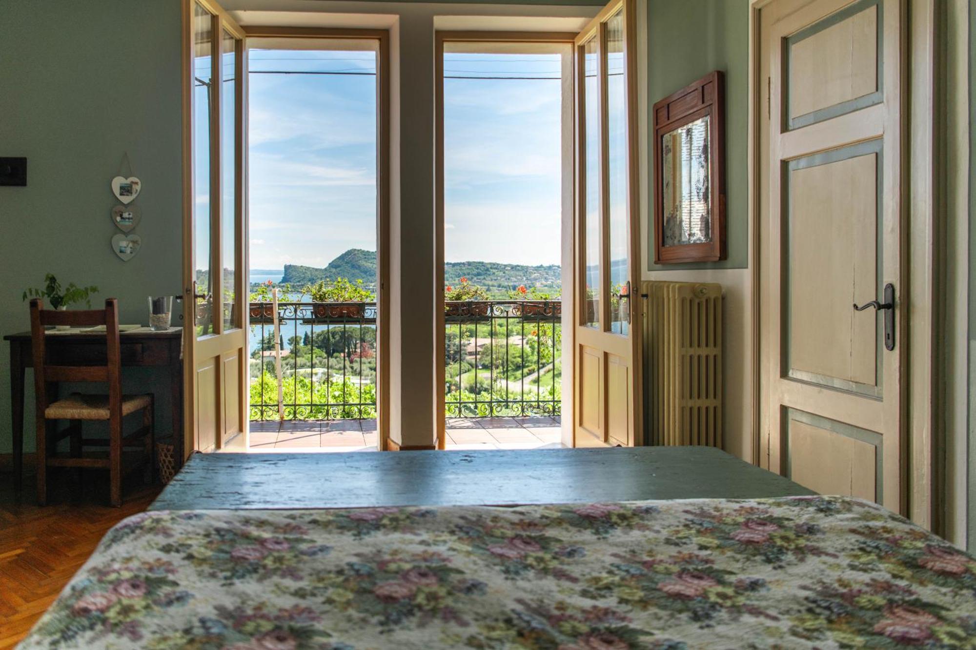 Villa Schindler Манерба-дель-Гарда Экстерьер фото